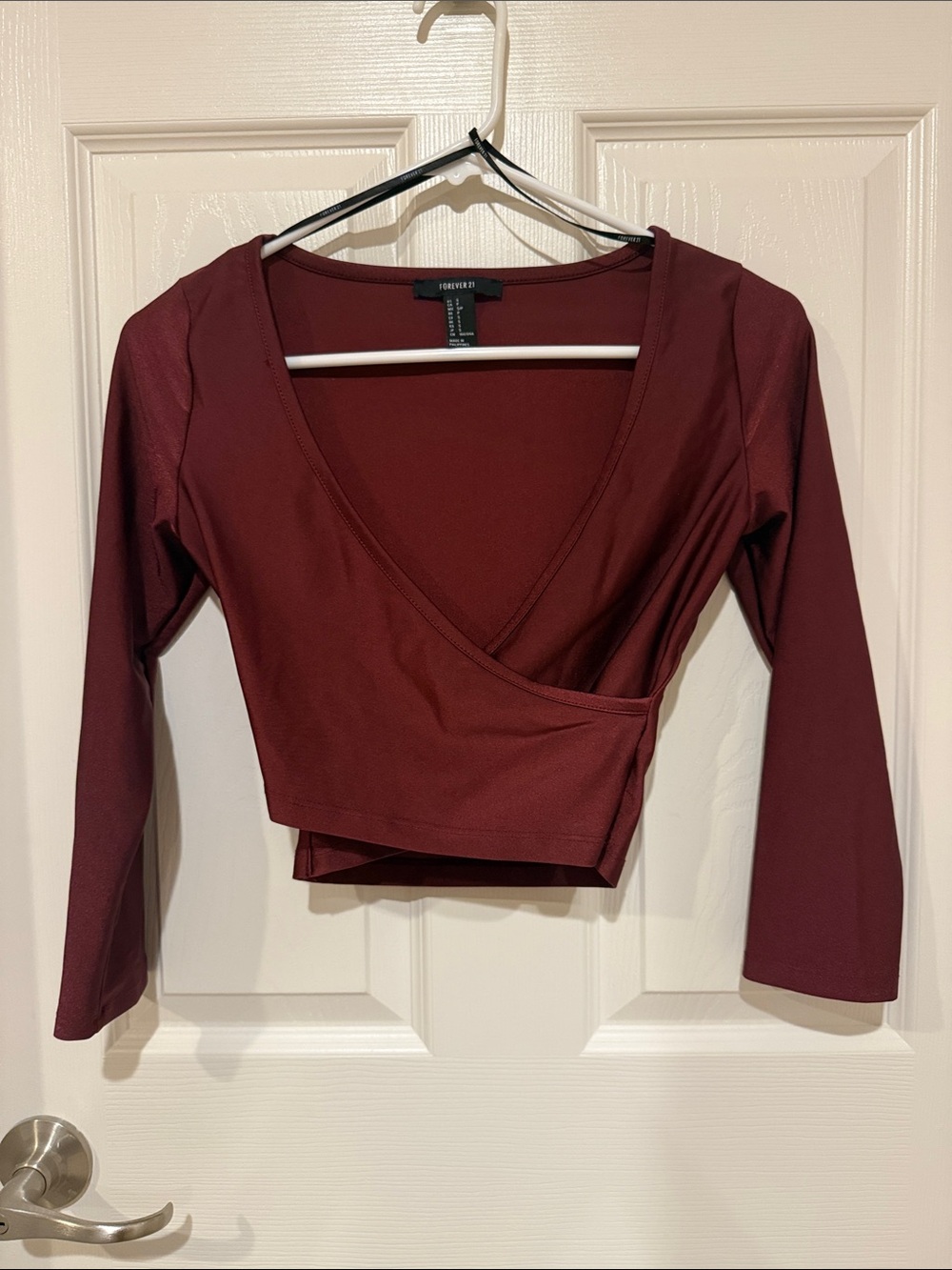 Forever 21 Women's Burgundy Wrap-Front Crop Top